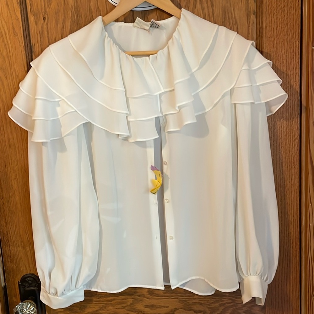 Vintage 80's Liz Claiborne flowy blouse